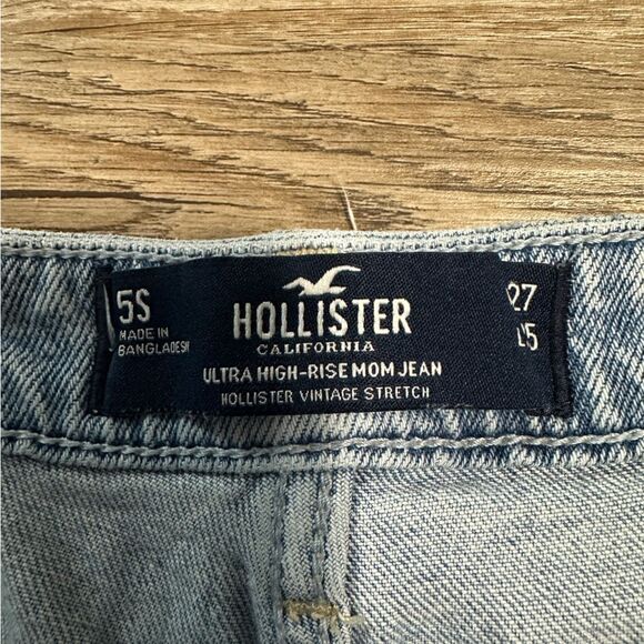 Hollister Ultra High-Rise Mom Jeans Vintage Stretch Denim Size 5 Short Women 27 - Picture 4 of 6